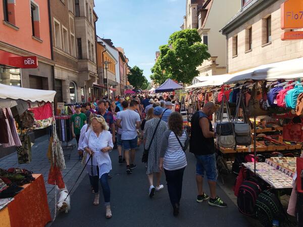Brauereifest_Zirndorf_VOS mit Markt_bearb